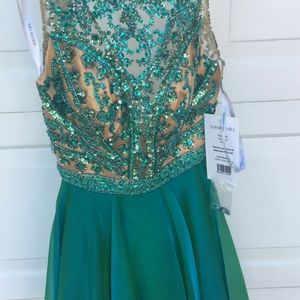 Brand new Sherri Hill prom dress!